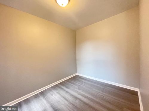 2632 Marshall St, Philadelphia PA 19148-4611 exterior