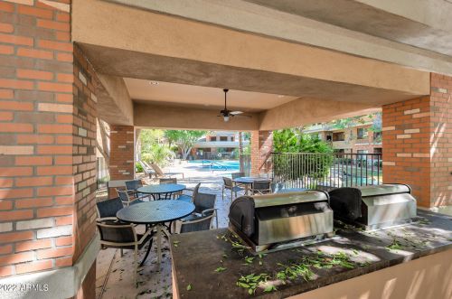 2989 44th St, Phoenix AZ  00000-7203 exterior