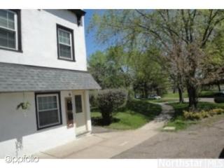 995 Van Slyke Ave, Saint Paul, MN 55103-1039