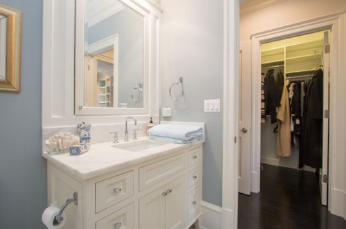 1945 Dayton St, Chicago IL 60614-5028 exterior