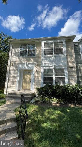 10130 Avenel Gardens Ln, Silver Spring MD  20903-1735 exterior