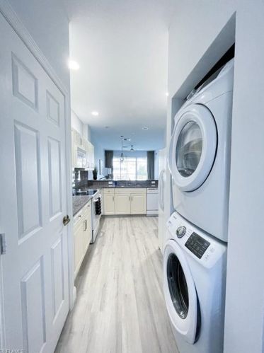 7910 Mahogany Run Ln, Naples FL 34113-1624 exterior