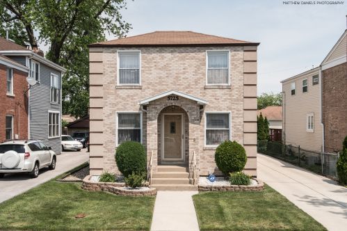 5725 Nordica Ave, Chicago, IL 60638-3130