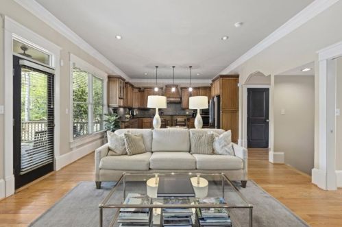 1257 Arkwright Pl, Atlanta GA 30317-0016 exterior