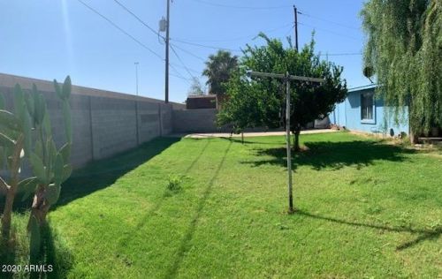 7223 25 Dr, Phoenix AZ 85029-1402 exterior