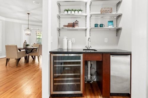 1732 Barfield Run, Atlanta GA  30318-2779 exterior