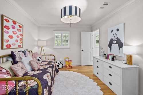 65 Barbara Ln, Atlanta GA  30327-3319 exterior