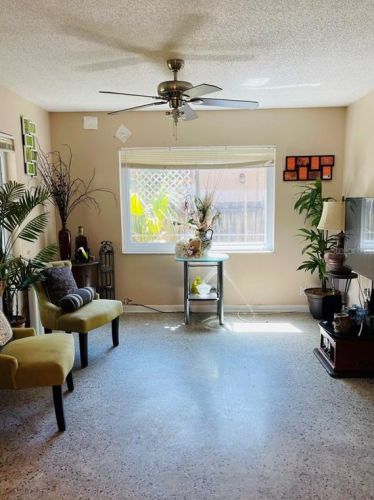 7011 Fitzgerald St, Tampa, FL 33616-1811