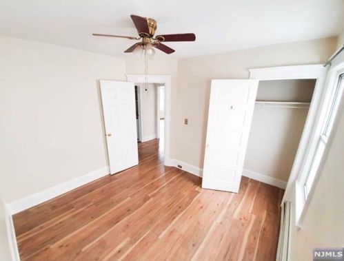 36 Hudson Ave, Edgewater NJ  07020-2236 exterior