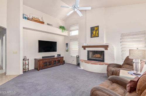 1310 Ivanhoe St, Chandler AZ 85226-1689 exterior