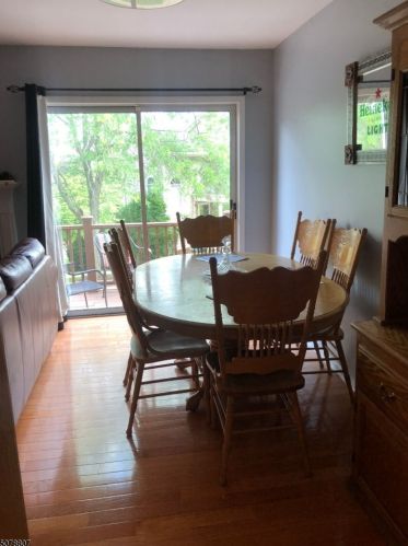 18 Green Heron Dr, Hackettstown, NJ 07840-3300