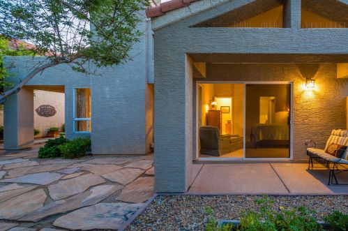 11809 40th Way, Phoenix AZ  85028-1503 exterior