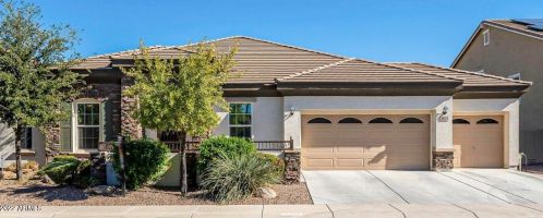 4673 Pearl Dr, Chandler, AZ 85249-6072