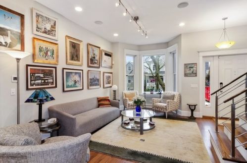 2749 Kenmore Ave, Chicago IL 60657-4315 exterior