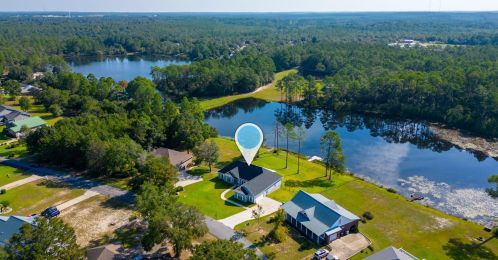 220 Hidden Lk Trl, Defuniak Springs FL 32433-3202 exterior