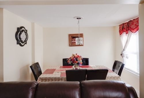 123 Savoy Ave, Springfield MA 01104-2072 exterior