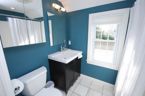 110 Abbott St, Springfield MA 01118-1603 exterior