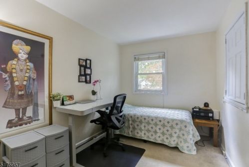 174 Harrison Rd, Parsippany NJ 07054-2547 exterior