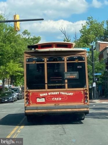 2121 Jamieson Ave, Alexandria VA 22314-5708 exterior