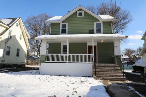 1261 Beaumont Ave, Teaneck, NJ 07666-4902