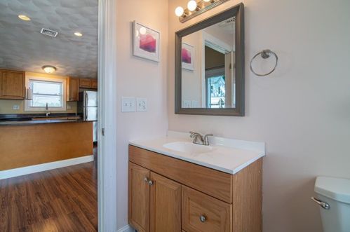 1883 Smith St, Providence RI 02908-1822 exterior