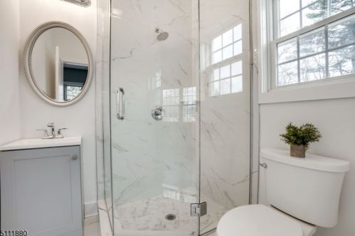 95 Irving Ave, Livingston NJ  07039-2947 exterior