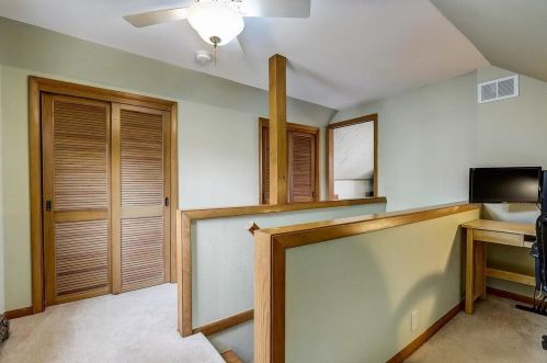 936 Currie Pl, Milwaukee WI 53213-3006 exterior