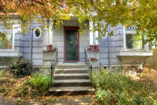 8320 Renton Ave, Seattle, WA 98118-4639