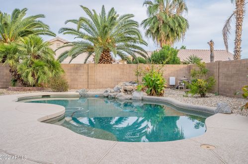 2421 Nolina Dr, Chandler AZ 85286-7420 exterior