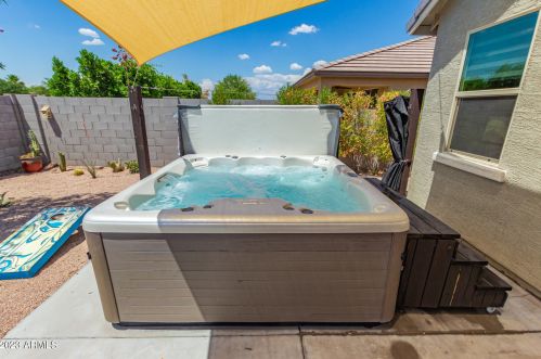 7818 23rd St, Phoenix AZ  85042 exterior