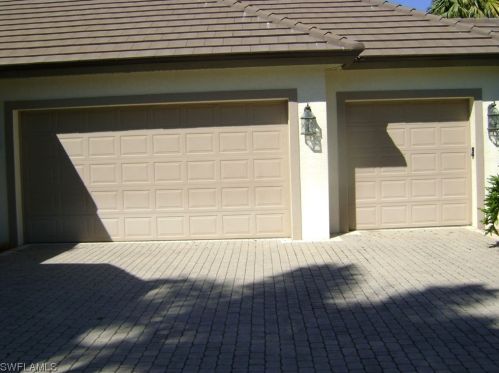 199 Cheshire Way, Naples, FL 34110-4408