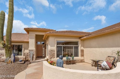 37230 Hill Side Dr, Tucson, AZ 85739-2081