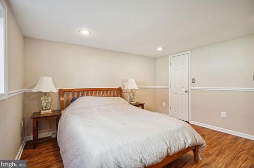 13000 Evanston St, Rockville MD  20853-3027 exterior