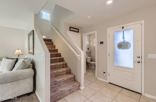 8037 Albeniz Pl, Phoenix AZ  85043 exterior