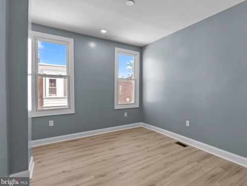 1329 26 St, Philadelphia PA 19146-4402 exterior