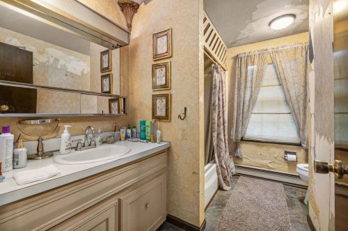 11 French Cross Rd, Dover NH 03823-7708 exterior