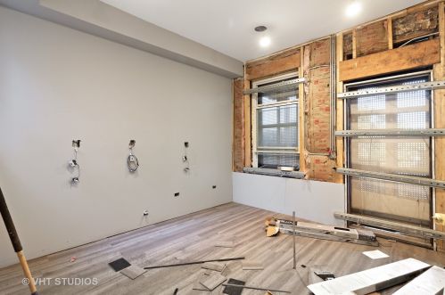 1637 Hamlin Ave, Chicago IL 60655-3914 exterior