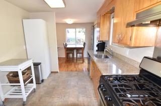 20404 3rd Ave, Seattle WA  98198-2806 exterior