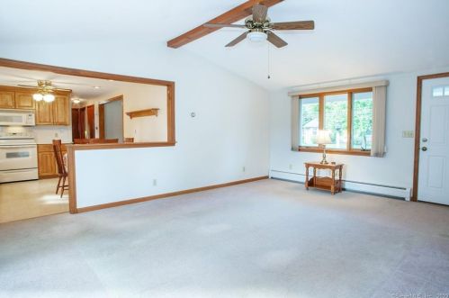 5 Litchfield Dr, Enfield CT 06082-5807 exterior