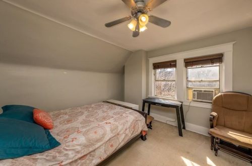 6338 Forward Ave, Pittsburgh PA 15217-2266 exterior