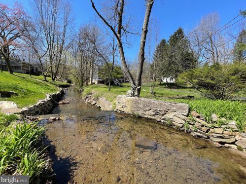 771 Ridley Crk Rd, Media PA 19063-2231 exterior