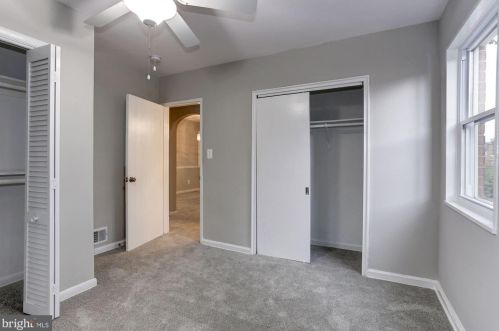 872 Bellevue St, Washington DC 20032-6002 exterior