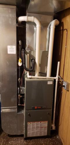 5112 Mango Ave, Chicago IL 60630-4665 exterior