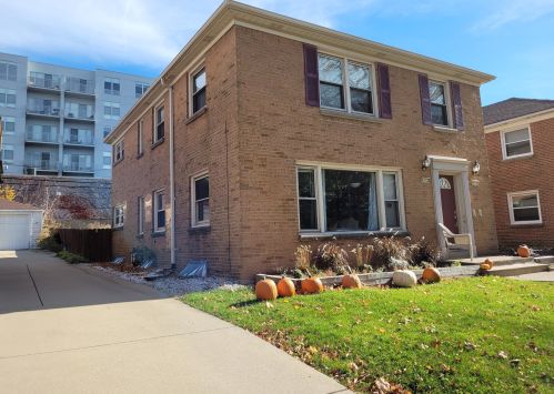 4170 Bartlett Ave, Milwaukee, WI 53211-1923