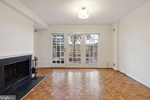 1737 Corcoran St, Washington DC 20009-2471 exterior