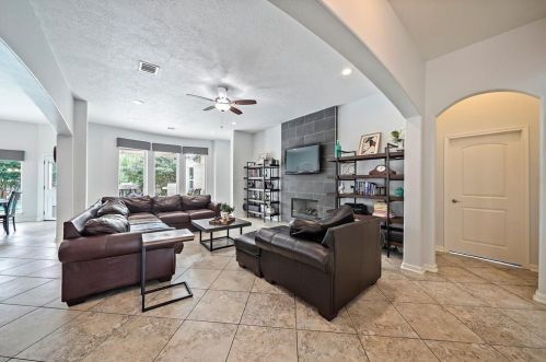 20503 Frst Strm Dr, Humble TX 77346-1640 exterior