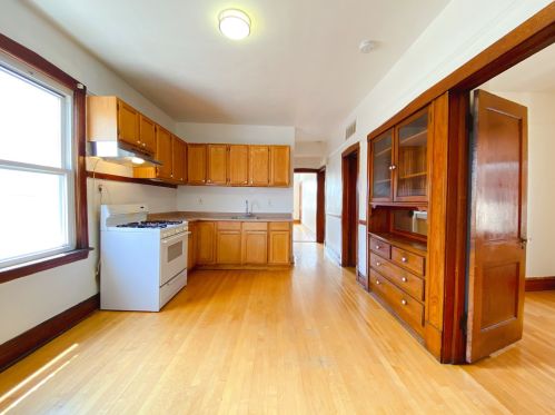 2955 Loomis St, Chicago IL 60643-5037 exterior