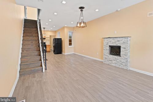 3045 Carlisle St, Philadelphia PA  19132-2312 exterior