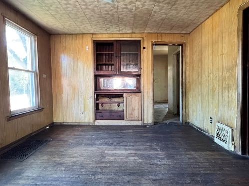 1059 Keystone Ave, Chicago IL 60639-3723 exterior