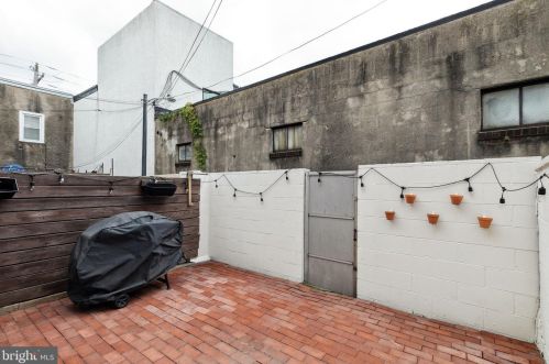 208 Mckean St, Philadelphia PA 19148-2646 exterior